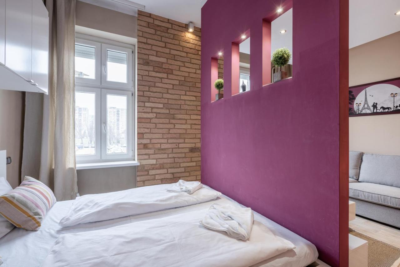 Pink Secrets Apartment Budapest Esterno foto