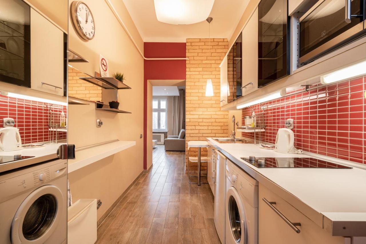 Pink Secrets Apartment Budapest Esterno foto